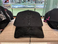 Cruz all black