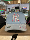 YANKEES BLUE WITH ROSE